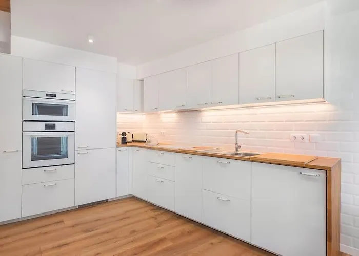 Atelier By Real Vision